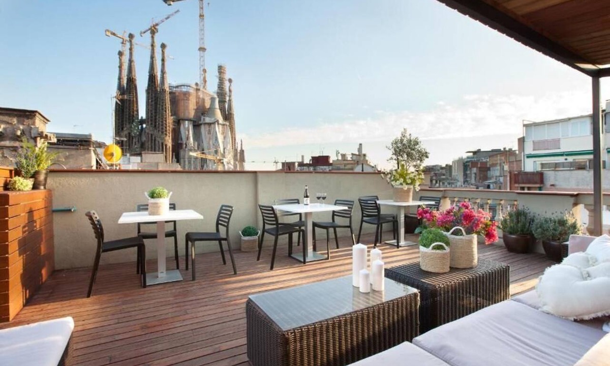 La Sagrada Familia Condo | Barcelona Sky Building! The perfect start point to discover Barcelona!