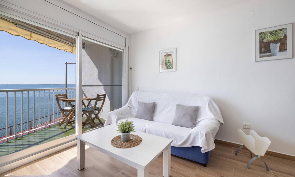 L'Ampolla Apartment | Beachfront Apartment l'arquitecte