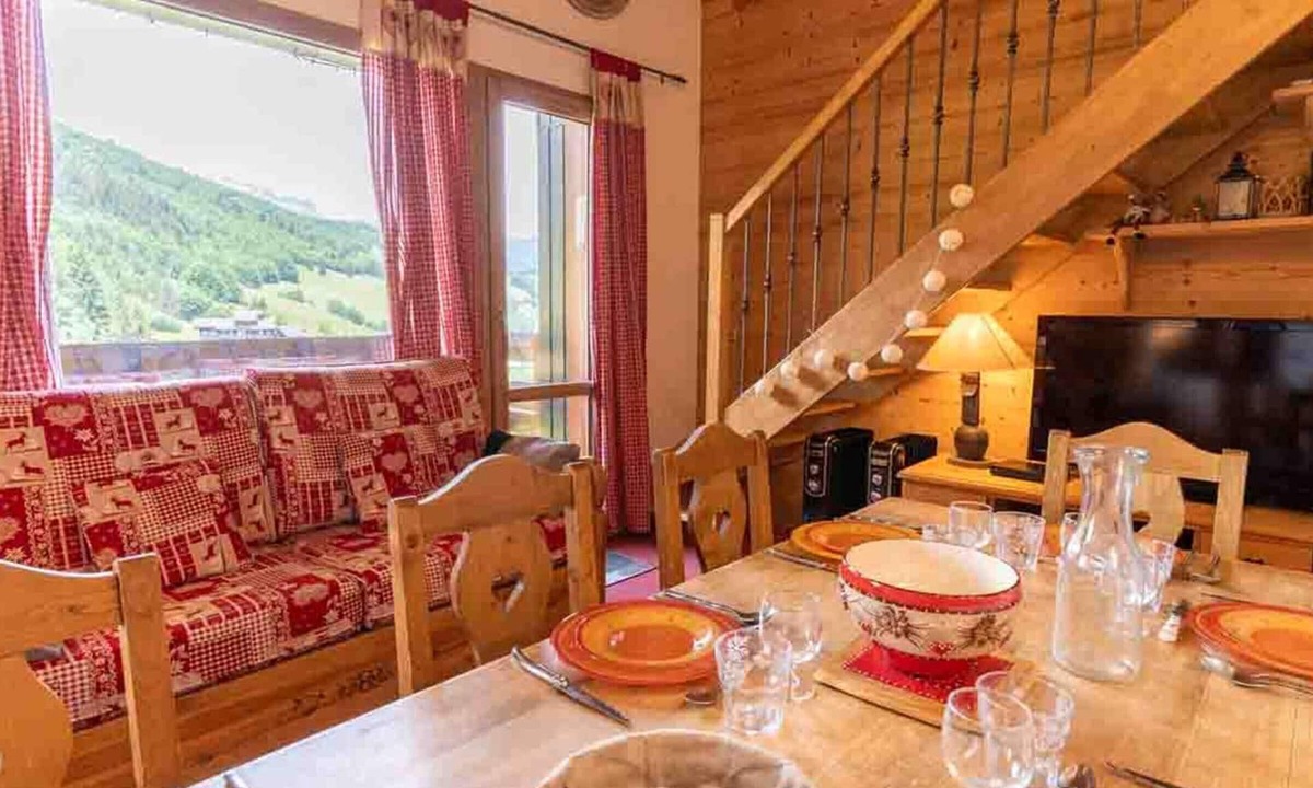 Valmorel Apartment | Beautiful 3-room apartment with mezzanine in Valmorel, 8 people, pets allowed, optional parking