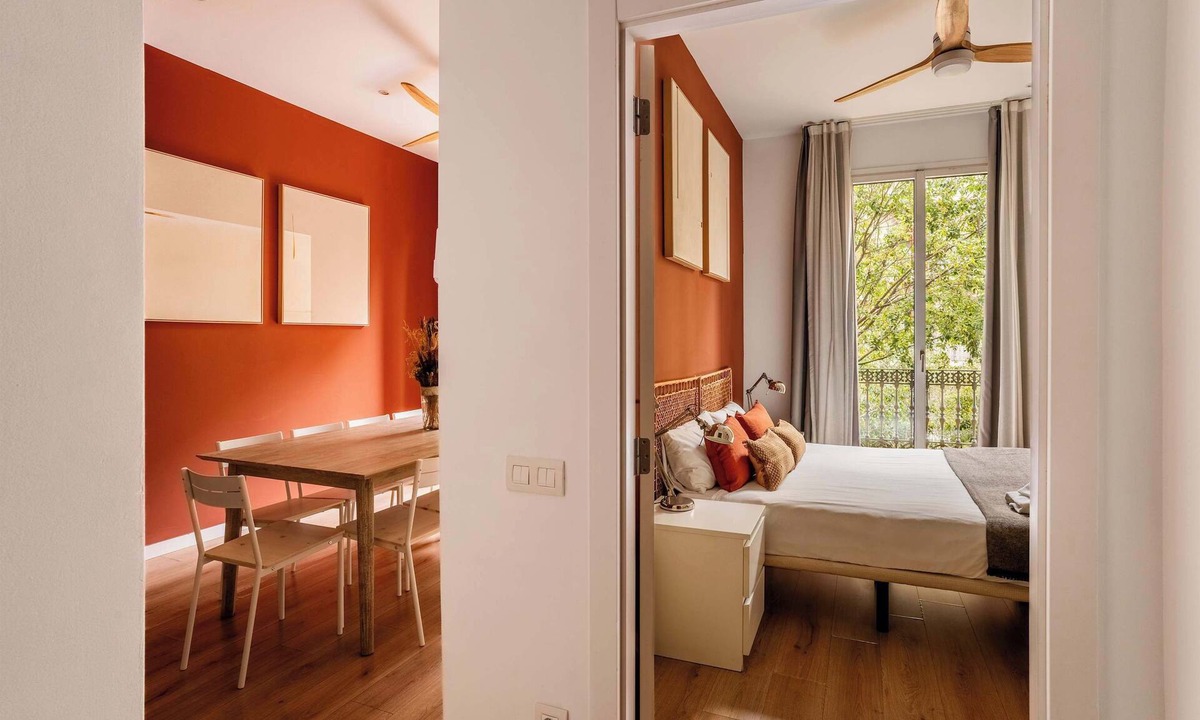 L'Antiga Esquerra de l'Eixample Apartment | Beautiful 4bd 4ba apartment in Eixample District