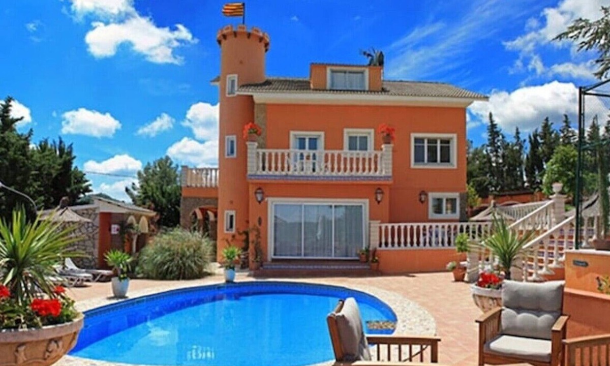 Torrelles de Foix Villa | Beautiful 7 Bed Barcelona Castle Villa, Tennis Court, Pool, & BQ House