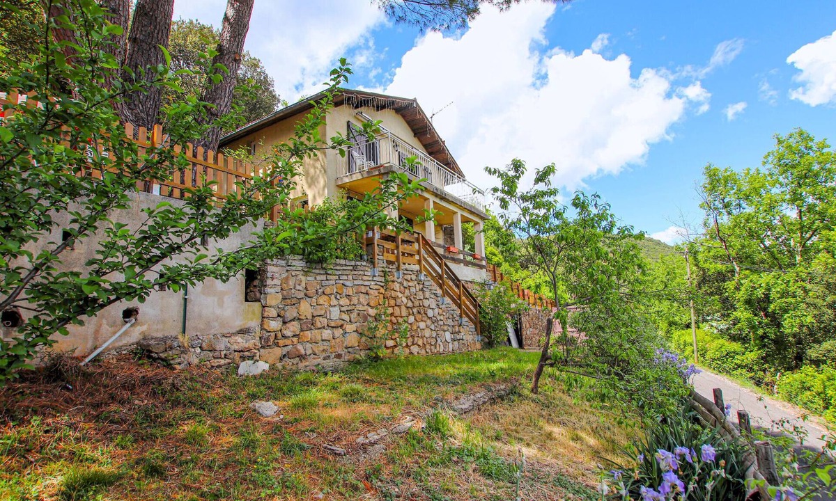Thoiras House | Beautiful home in Thoiras Corbès with house a panoramic view