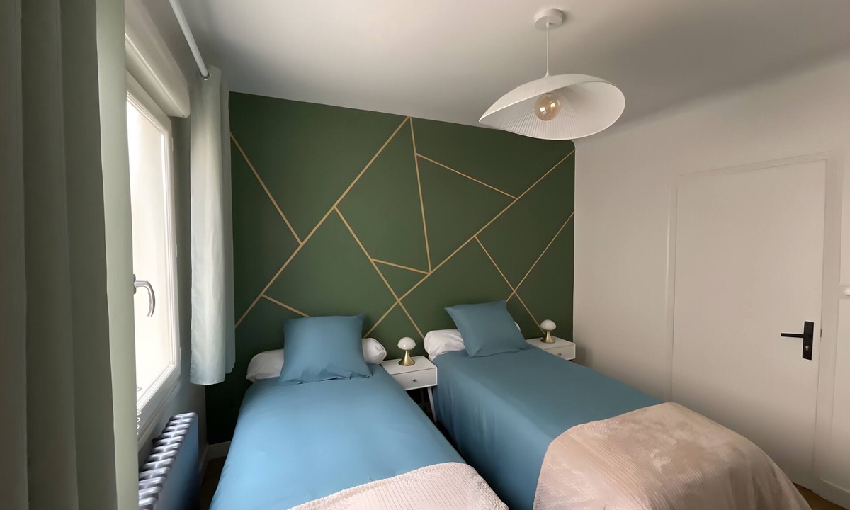 Bugeat Bed & Breakfast | Bed and Breakfast 'Chambre Kelly'