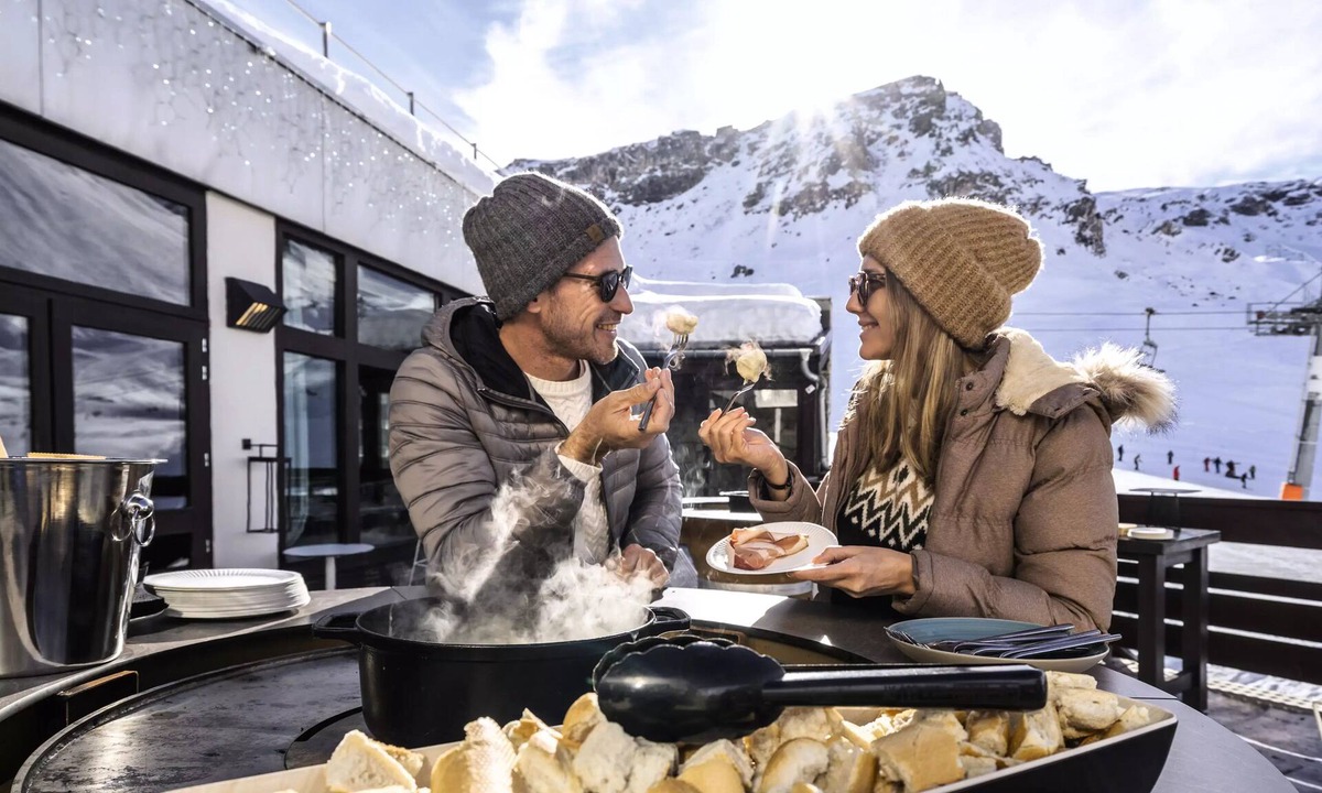 Val Claret Hotel | Belambra Clubs Tignes - Val Claret - All inclusive - Premium Room 2 Adults and 1 Child View
