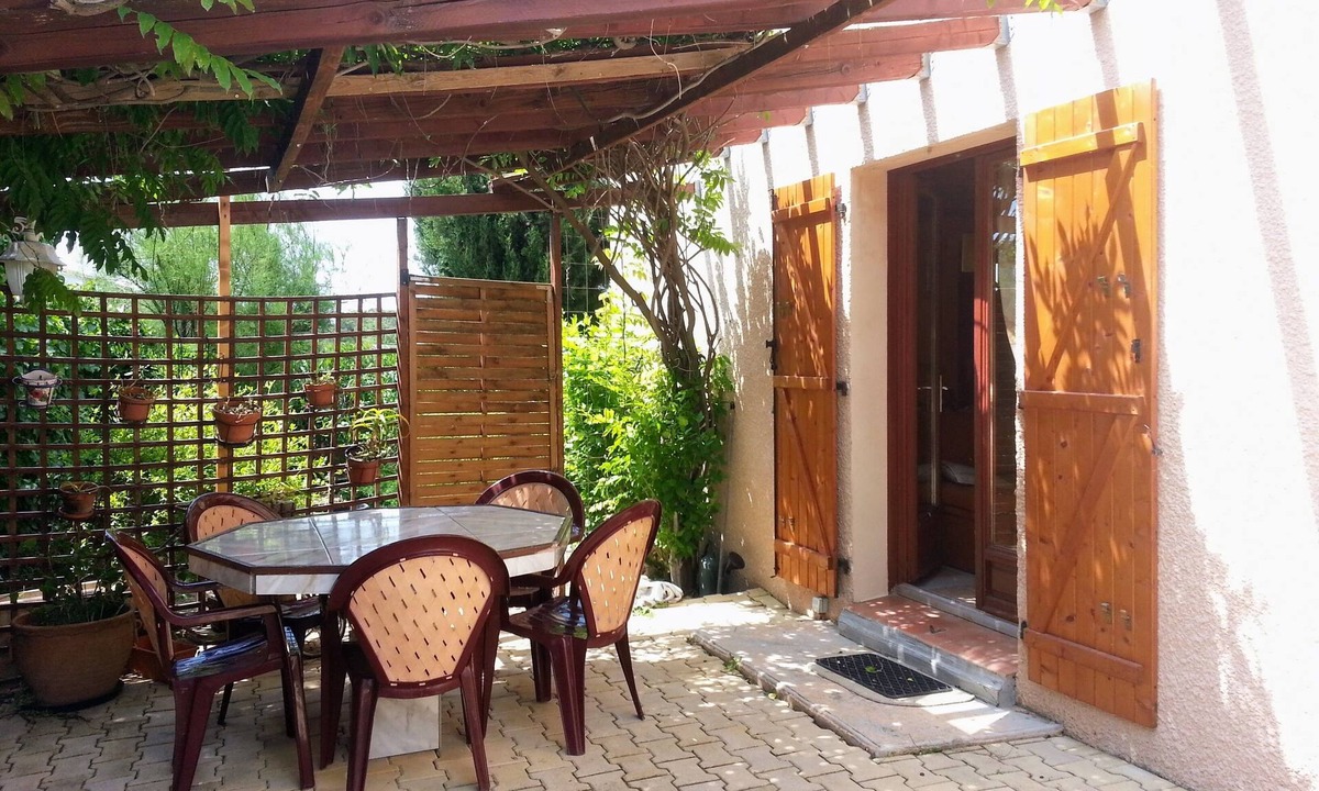 Baho House | Belle Maison Méditerranéenne au Calme Avec Piscine Privée