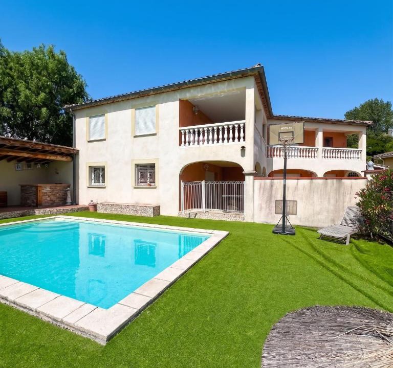 Monclar-de-Quercy Villa | Belle villa avec piscine privée à Monclar-de-Quercy