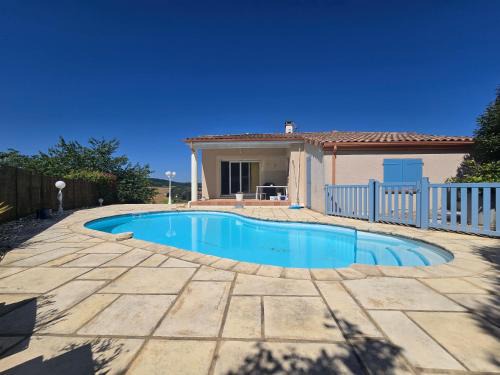 Realville House | Belle villa Réalville - 6 personnes - Piscine et parking privés - Véranda climatisée - Terrasse - 3 chambres doubles