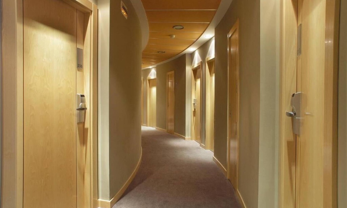 Imarcoain Hotel | BLU HOTEL PAMPLONA