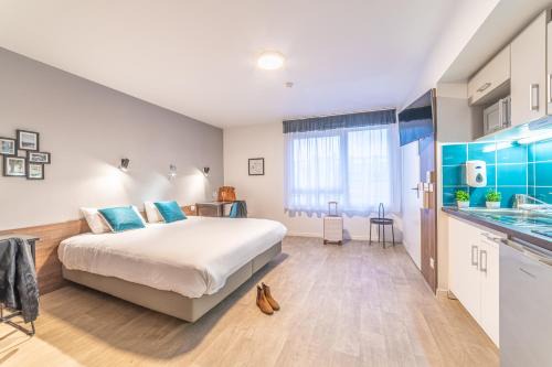 Petit-Ivry Apartment | Break & Home Paris Italie Porte de Choisy Appart'Hôtel