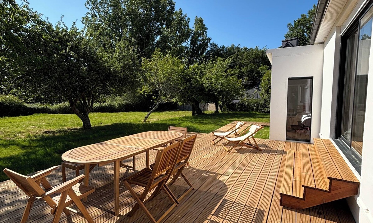 Ploemel House | Bright house, quiet and well located (10min from beaches, Carnac, Quiberon.)