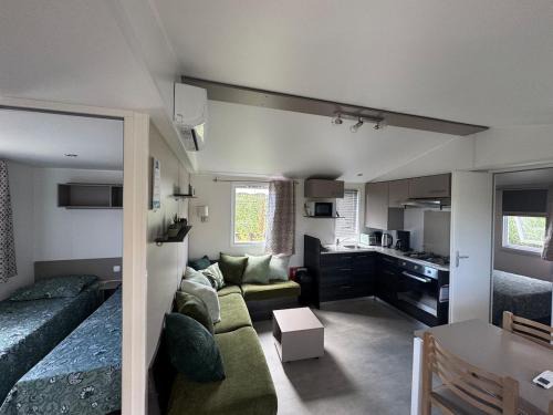 Perols Apartment | Bungalow 184B 6 personnes Wi-Fi Camping 4 étoiles Lac des Rêves