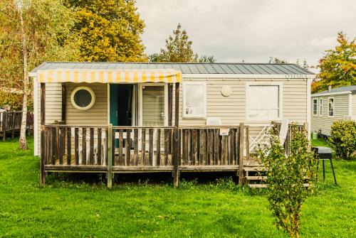 Chateauneuf-de-Galaure Other | Bungalow Individuel - Camping de la Galaure