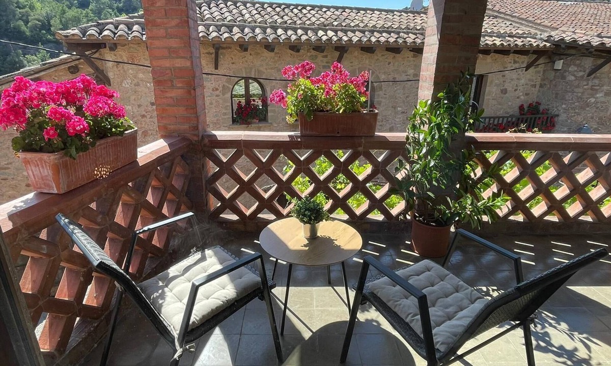 Mura Cottage | Ca la Neus. Rural House (4-8 people) In Mura, Parc Natural de Sant Llorenç.