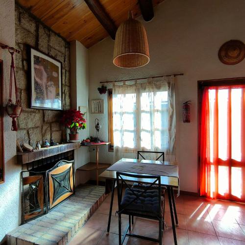 Montseny Ski Chalet | Cabaña de Madera El Roserar de Montseny Homestay