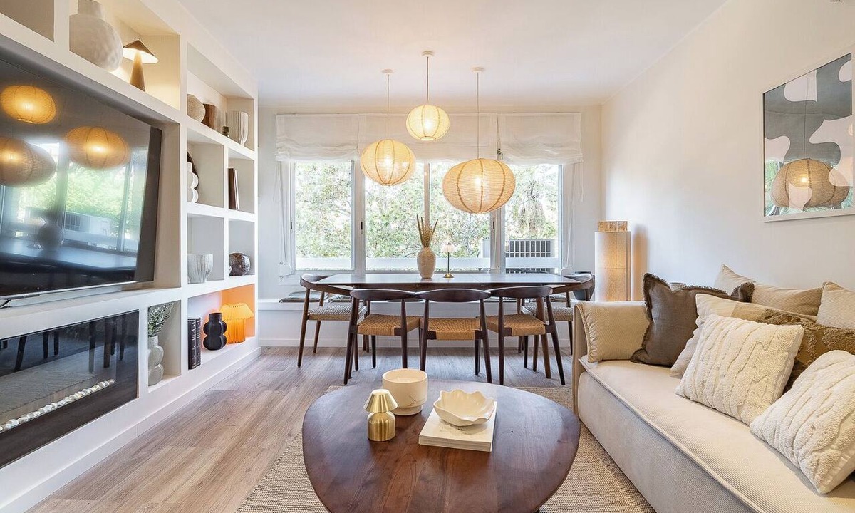 La Maternitat i Sant Ramon Apartment | Camp Nou Stadium