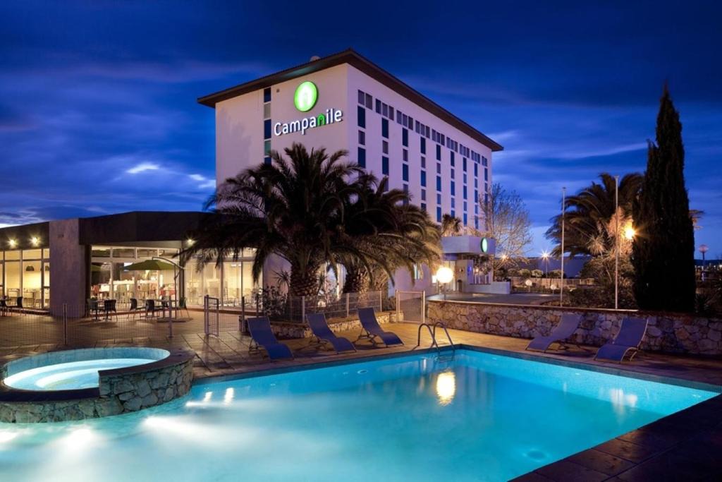 Rivesaltes Hotel | Campanile PRIME - Perpignan Nord Aéroport