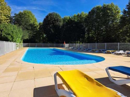 Saint-Cere Other | Camping 3 étoiles - Piscine - eeebbh