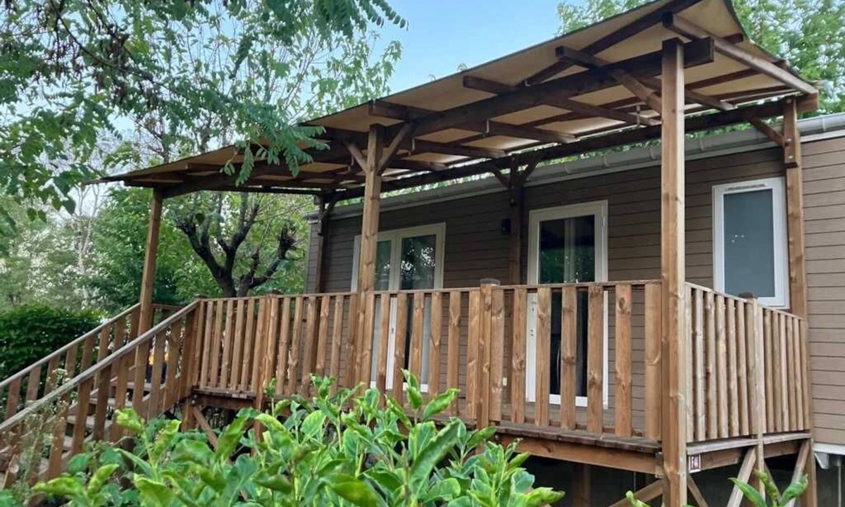 Labeaume House | Camping 3 étoiles - Piscine - ccaiib0