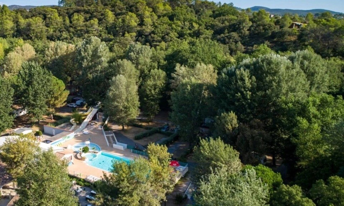 Boisset-et-Gaujac House | Camping 4 étoiles - Piscine - ccbfhha