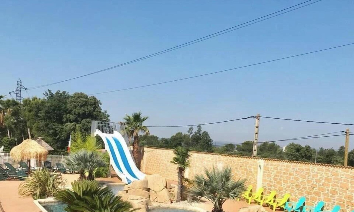 Sorgues House | Camping 4 étoiles - Piscine - ccbgfef