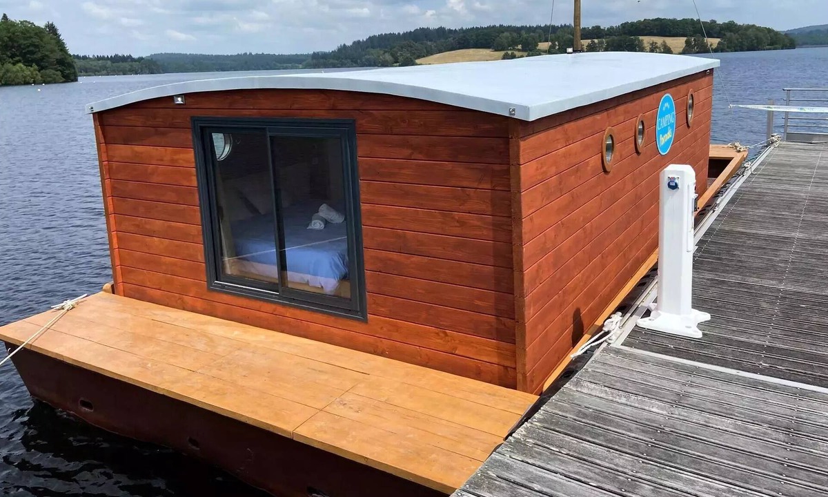Auphelle House | Camping Paradis les 2 Îles - Lodge Boat 3 rooms 4 people