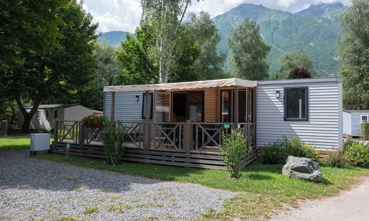 Le Bourg-d'Oisans RV Rental | Camping RCN Belledonne