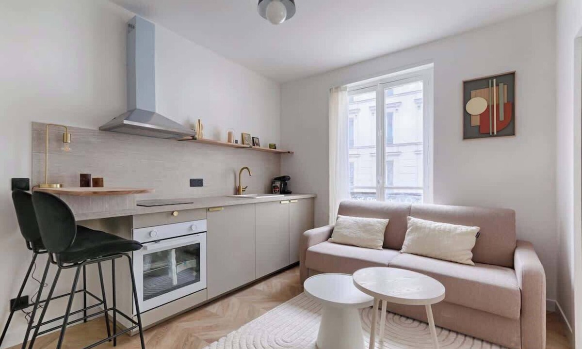 Hopital Saint-Louis Apartment | Canal St Martin : Appartement Cosy Bail Mobilité