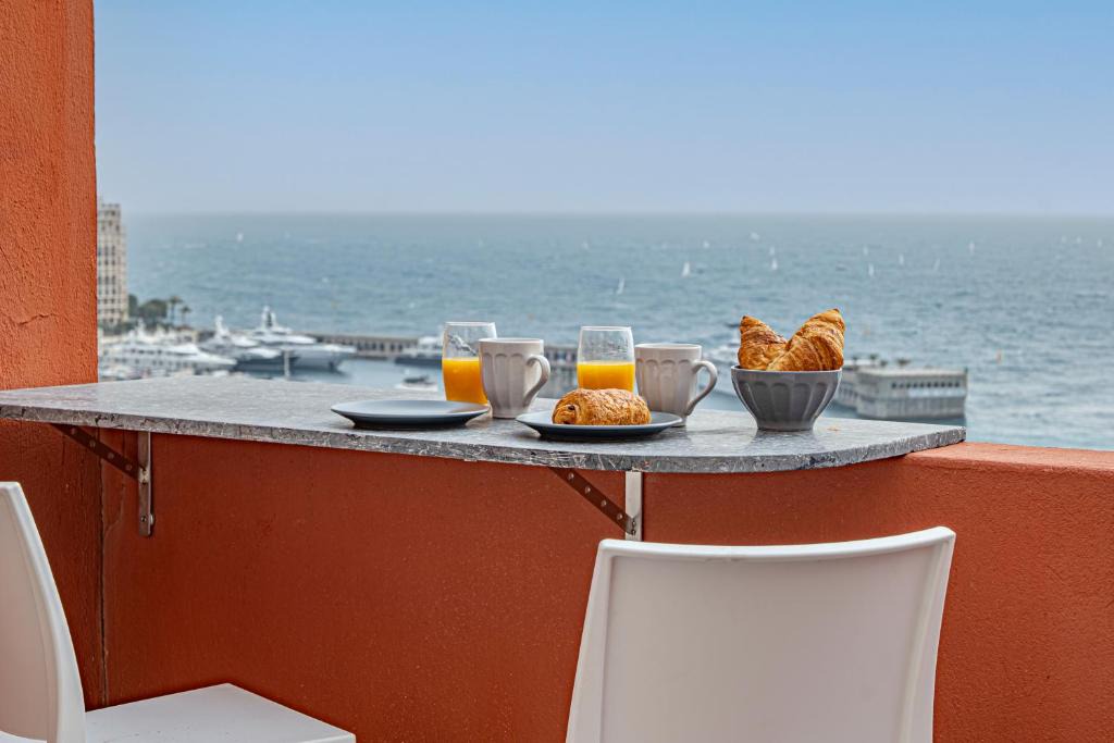 Cap d'Ail Apartment | Cap d'Ail - Studio - Terrace with sea view - Malabo
