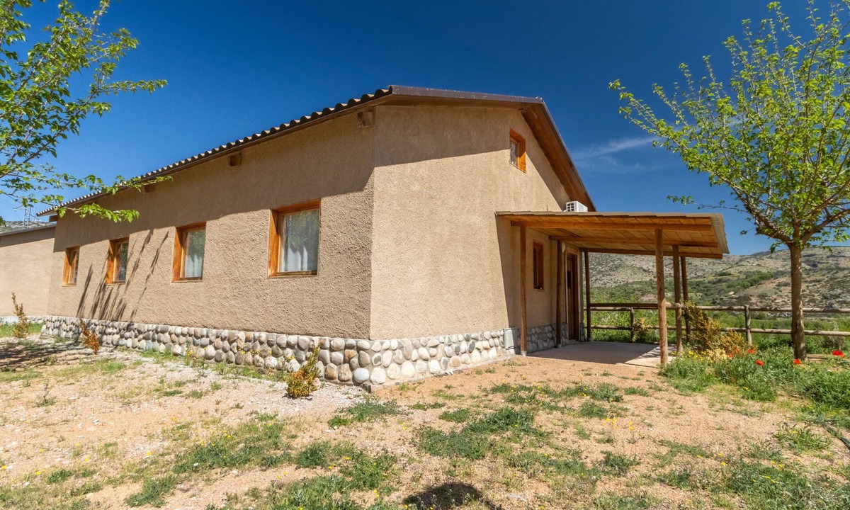 Alos de Balaguer RV Rental | Caravan 'Bungalow 3' with Mountain View, Wi-Fi and Air Conditioning