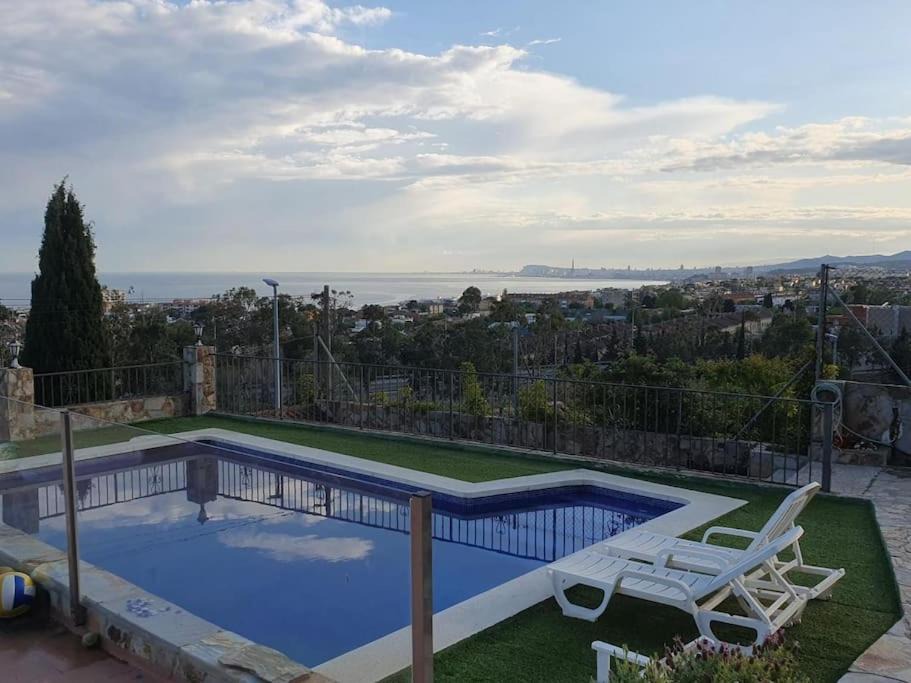 Barcelona House | Casa con gran jardín y unas preciosas vistas