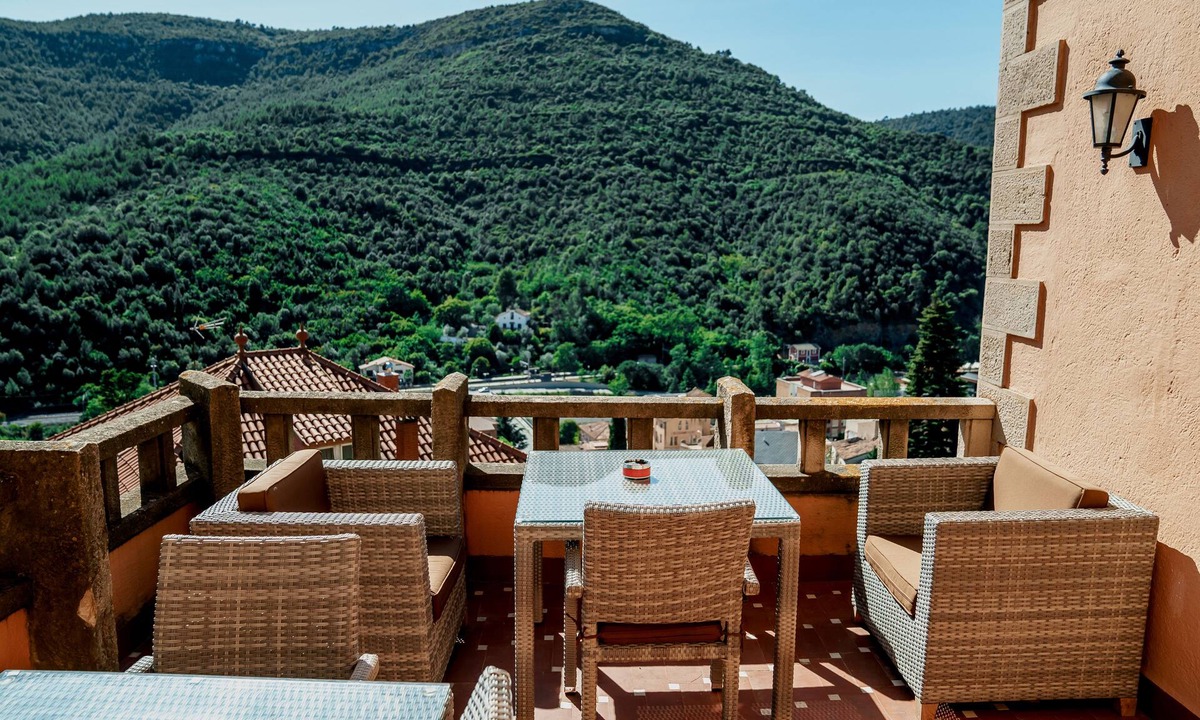 Figaro-Montmany House | Casa les Pomeretes
