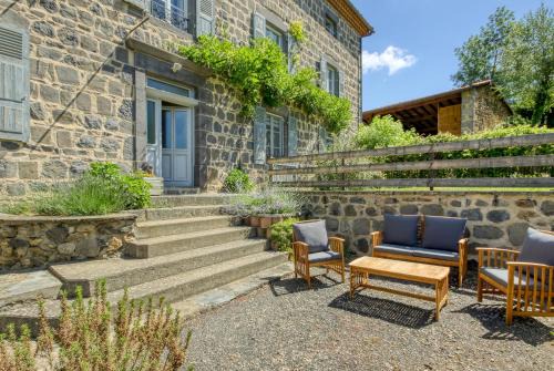 Saint-Ilpize Bed & Breakfast | Casa Orma - Chambres et Table d'hôtes