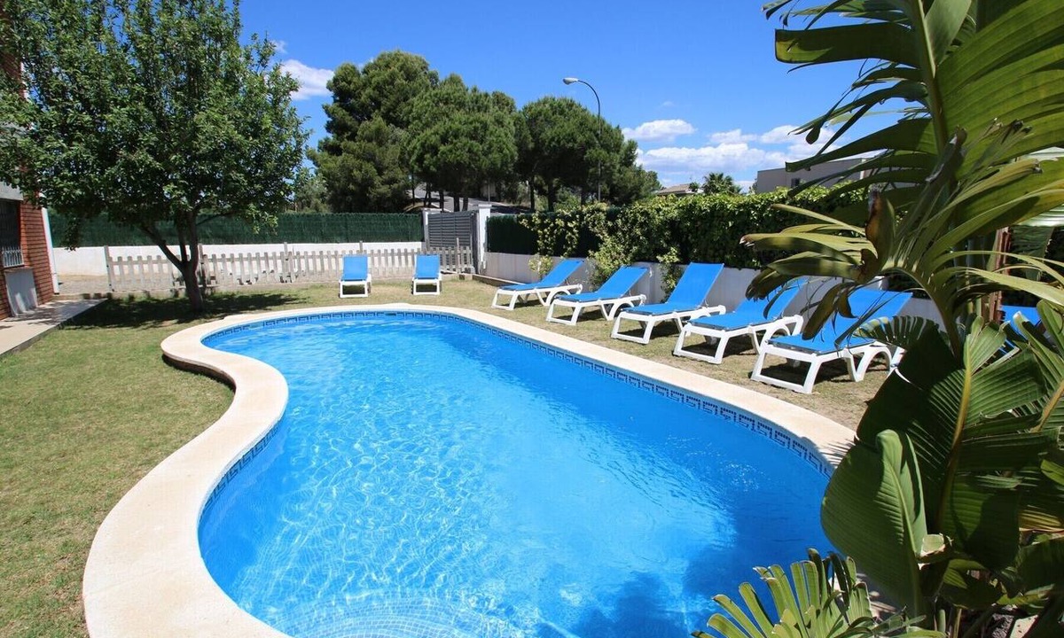 Cambrils Apartment | Casa Rosales 6 in Cambrils