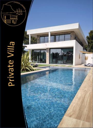Cassis House | Cassis Lodges