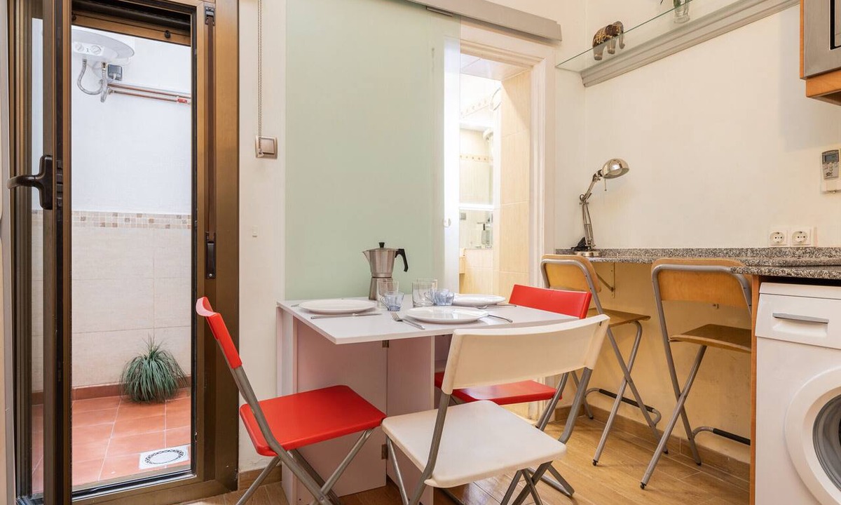 el Fort Pienc Apartment | Central Barcelona Studio Apartment