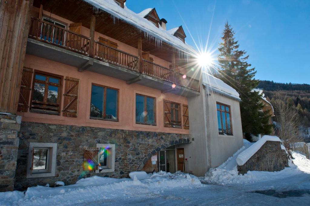 Bareges Hotel | Centre de Vacances Le Hameau Rollot
