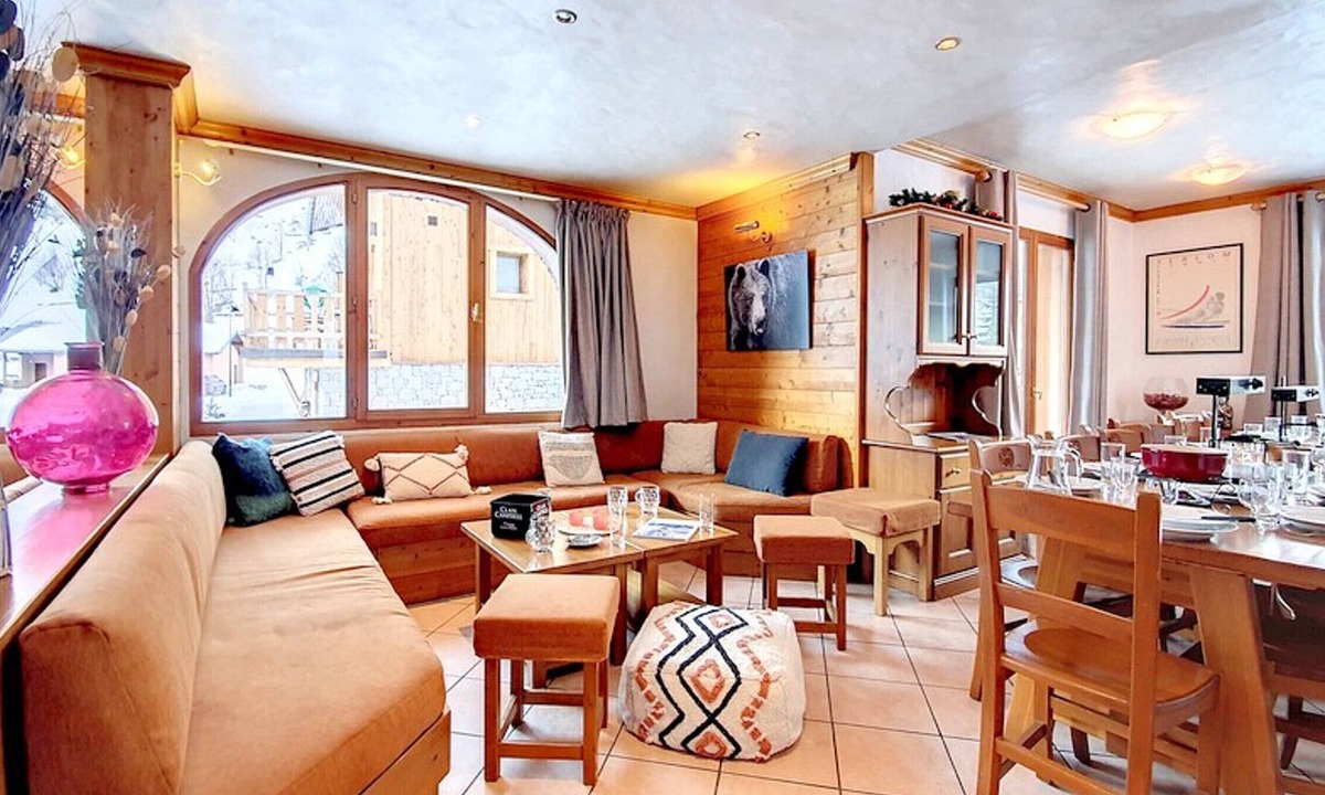 Le Bettaix Ski Chalet | Chalet Saint-Martin-de-Belleville, 12 bedrooms, 31 persons