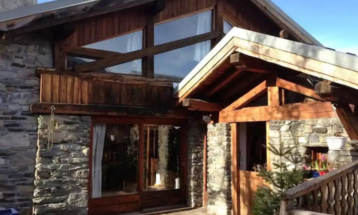 Bourg-Saint-Maurice Ski Chalet | Chalet Authentique à la Montagne de 170 m2