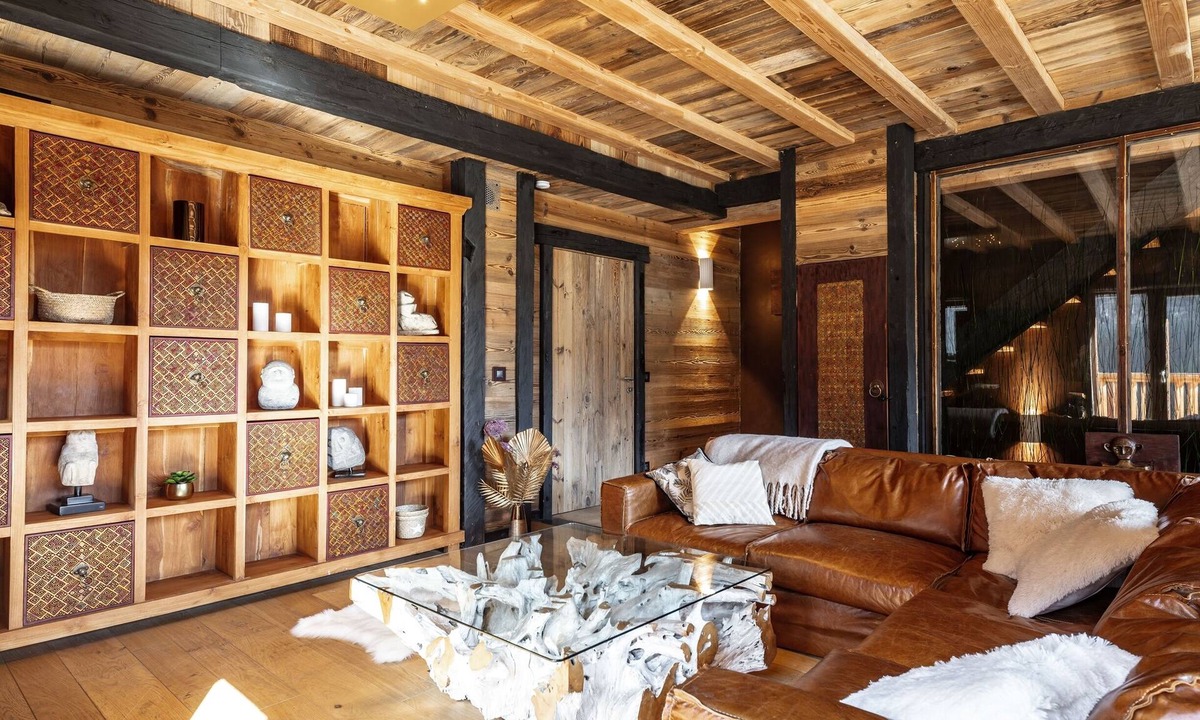 Les Brevieres Ski Chalet | Chalet Carte Blanche - Ubud