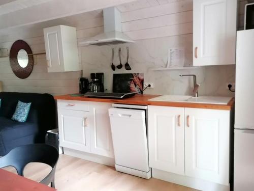 Paluds de Noves Other | Chalet climatisé animaux admis - 5 pers. - API-1-52-2820