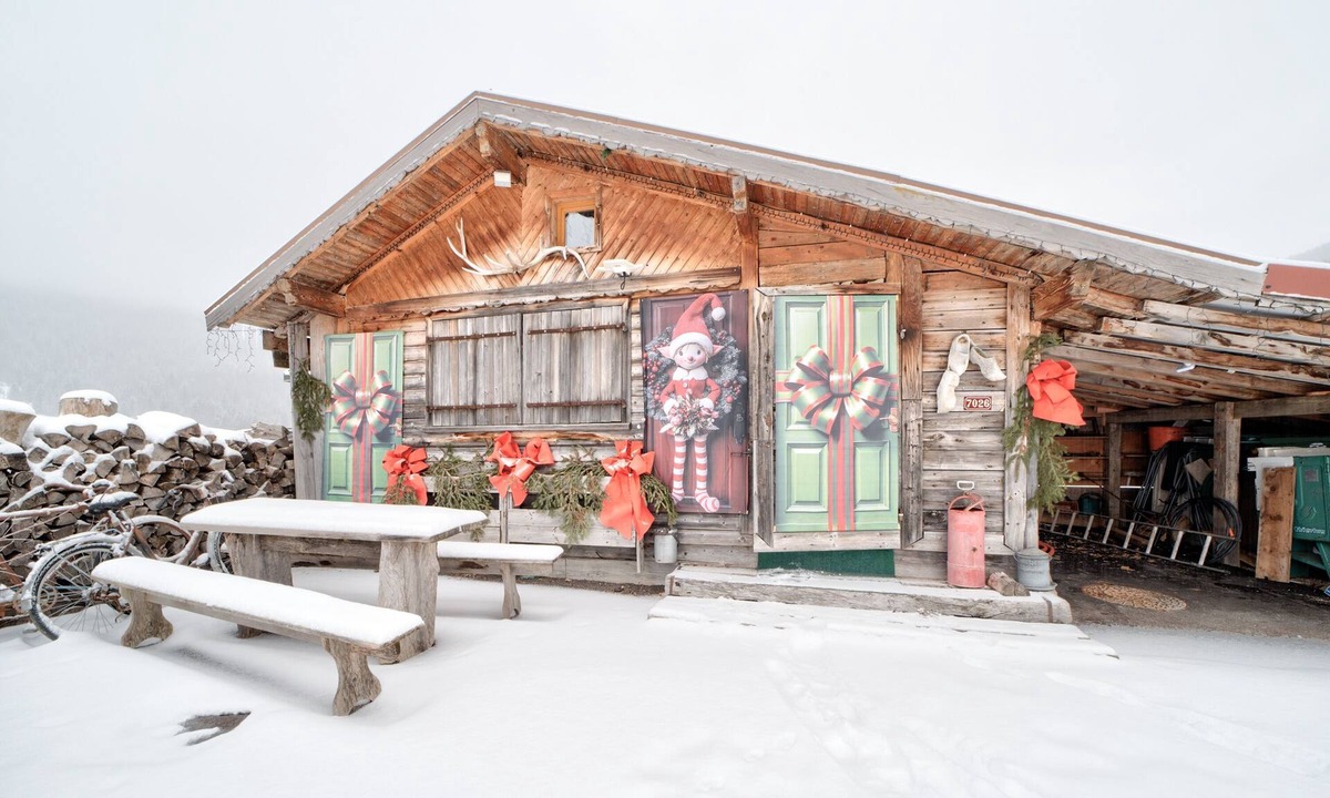 Mijoux Ski Chalet | Chalet de Mijoux - Proche remontées mécaniques