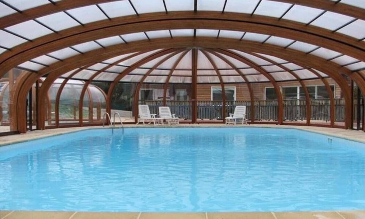 Blavignac Ski Chalet | Chalet Fougère with Mountain Views, Shared Pool, and Wi-Fi