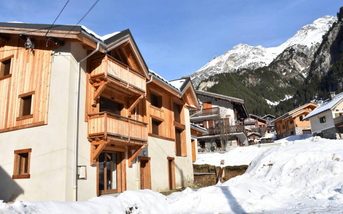 Pralognan-la-Vanoise Apartment | Chalet Lou Fenatchu