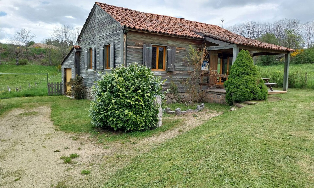 Le Malzieu-Forain Ski Chalet | Chalet Indépendant sur Terrain Clos de 500m² Avec vue sur L'aubrac et le Lioran