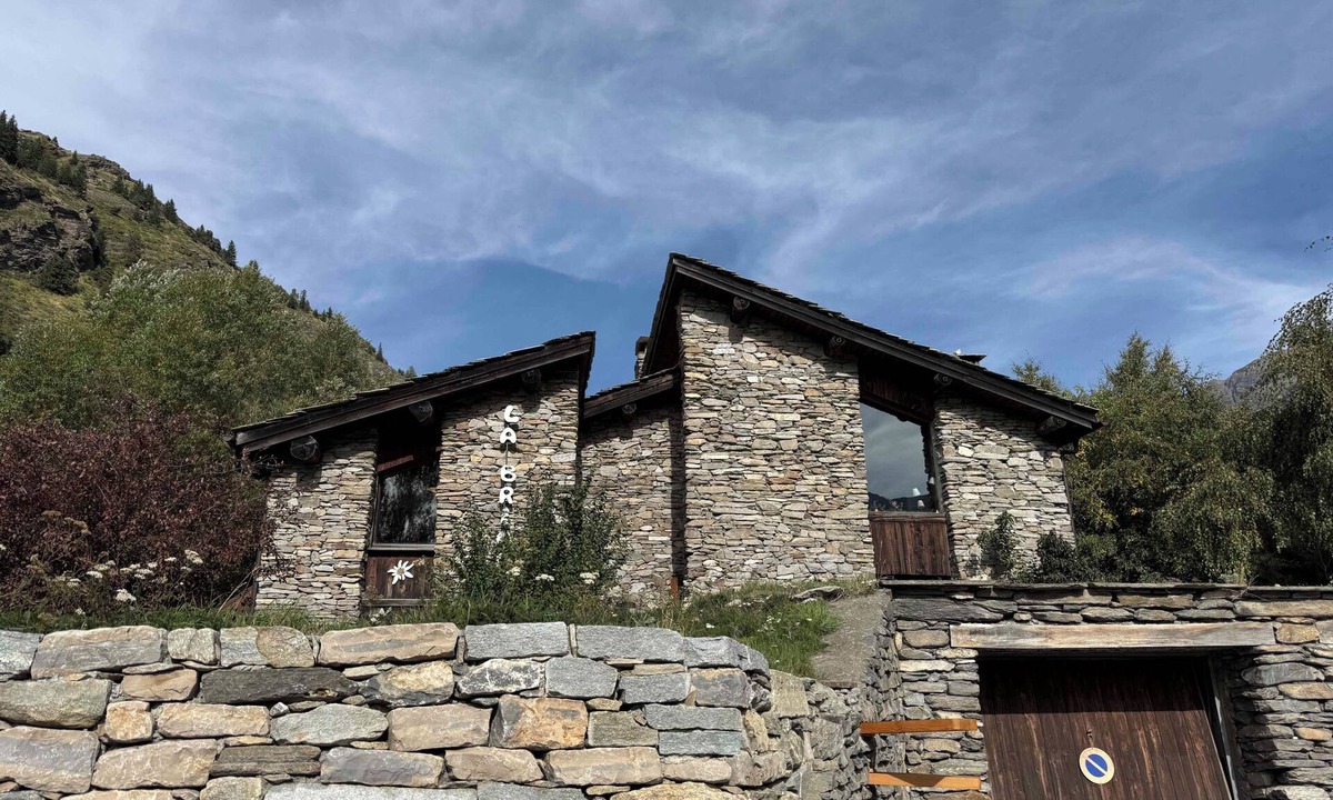 Lanslevillard Apartment | Chalet La Bricole "Atelier"