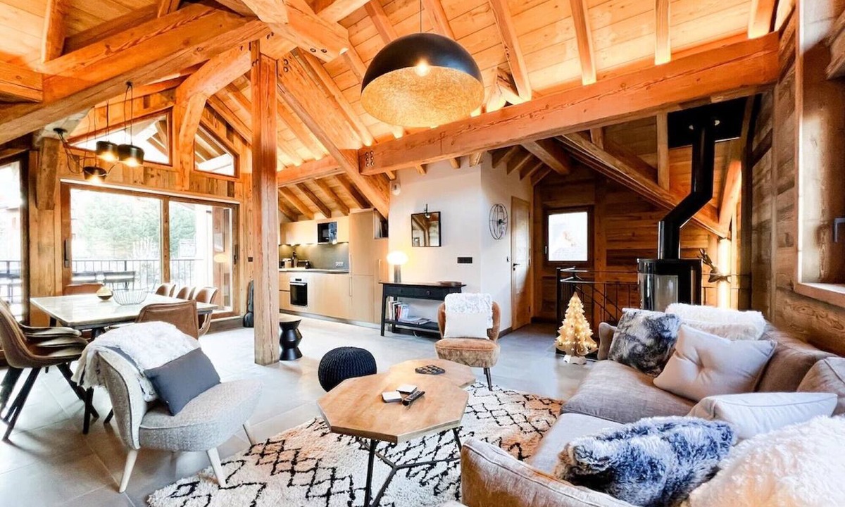 Valloire Ski Chalet | Chalet Le 1540 Valloire – Cozy Mountain Retreat for 10 Guests