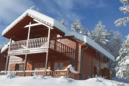 Saint-Etienne-en-Devoluy Ski Chalet | CHALET LUXE, 8-10 Pers, Parking, Sauna, Wifi, Netflix, Recommandé par locataires