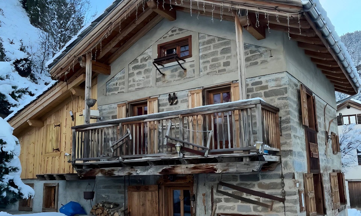 Termignon Ski Chalet | Chalet 'Saint Roch' with Mountain View, Private Terrace and Wi-Fi