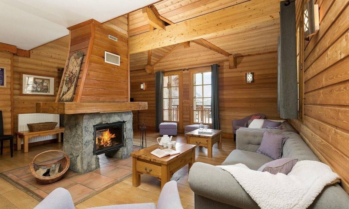 Bergers Ski Chalet | Chalet, terrace, fireplace or stove, parking, tv, 125-135m², Alpe d'Huez