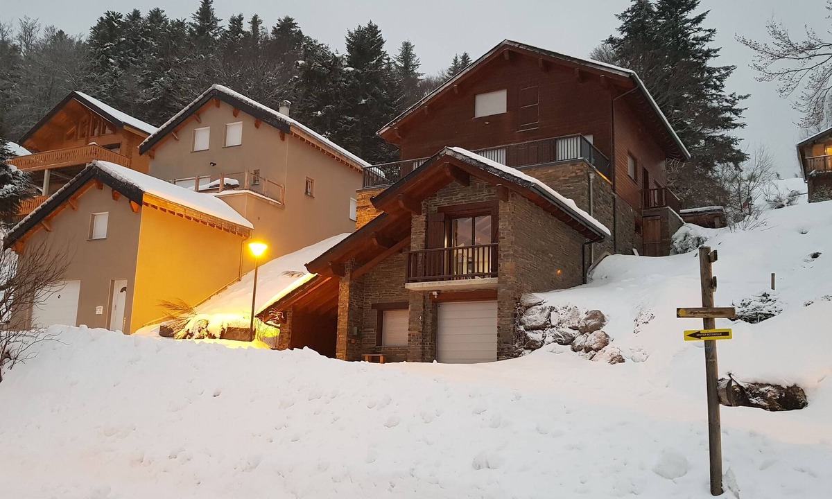 Ax-les-Thermes Ski Chalet | Chalet Tilou, at the foot of the slopes (skiing, hiking), Ax-3-domaines
